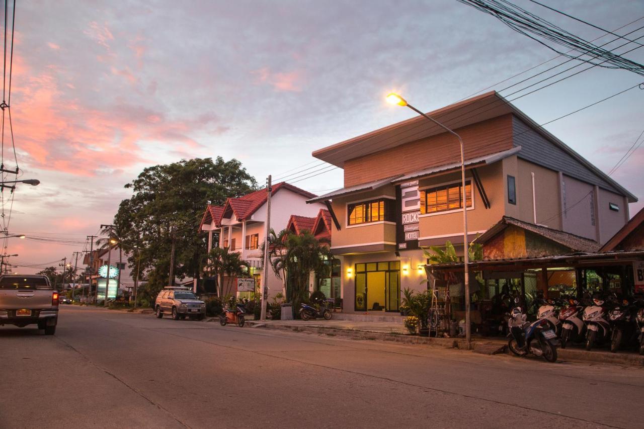 2 Rocks Boutique Hostel Baan Tai Exterior foto